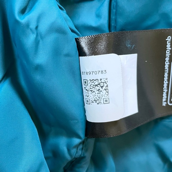 The North Face Men’s 1996 Retro Nuptse Jacket - Picture 9 of 10